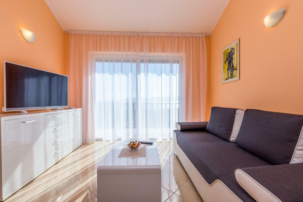 Luxury Apartments Kostrena With Pool Екстер'єр фото